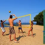 Ξενοδοχείο με διαμερίσματα Ionion & 3*