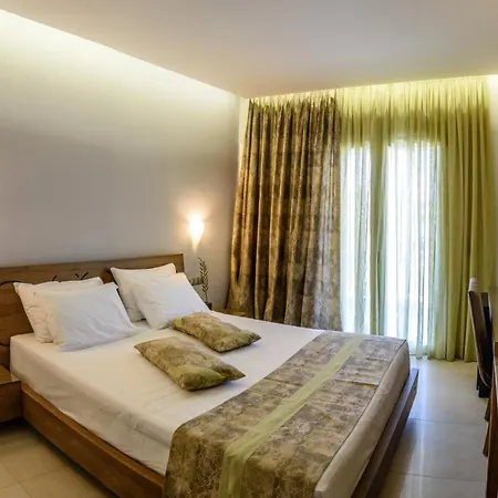 Ionion & Hotel apartamentowy 3*