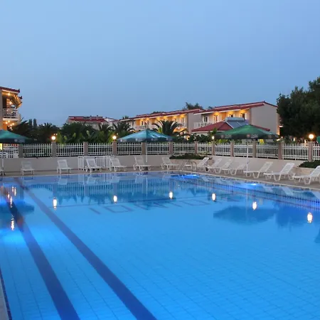 Apart Otel Ionion & Glífa