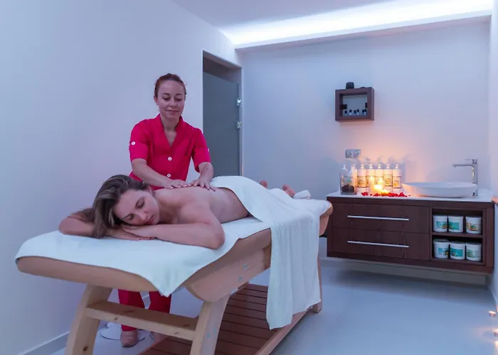 Aparthotel Ionion & Glífa