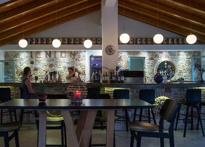 Aparthotel Ionion & Glífa