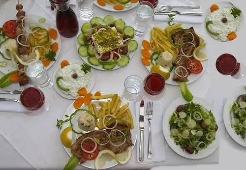 Aparthotel Ionion & Glífa