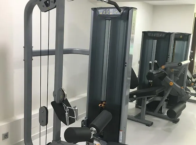 Ionion & Aparthotel Glífa