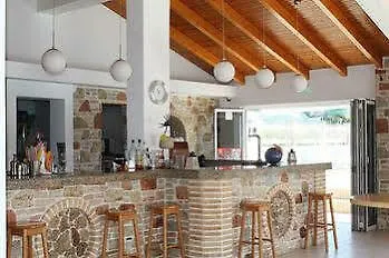 Aparthotel Ionion & 3*